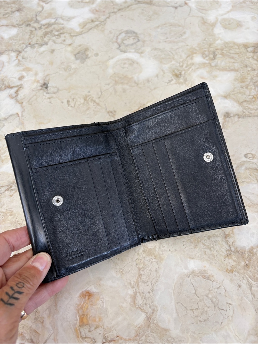 Furla Black Leather Bifold Wallet Silver Logo Made in Italy - Picture 6 of 15